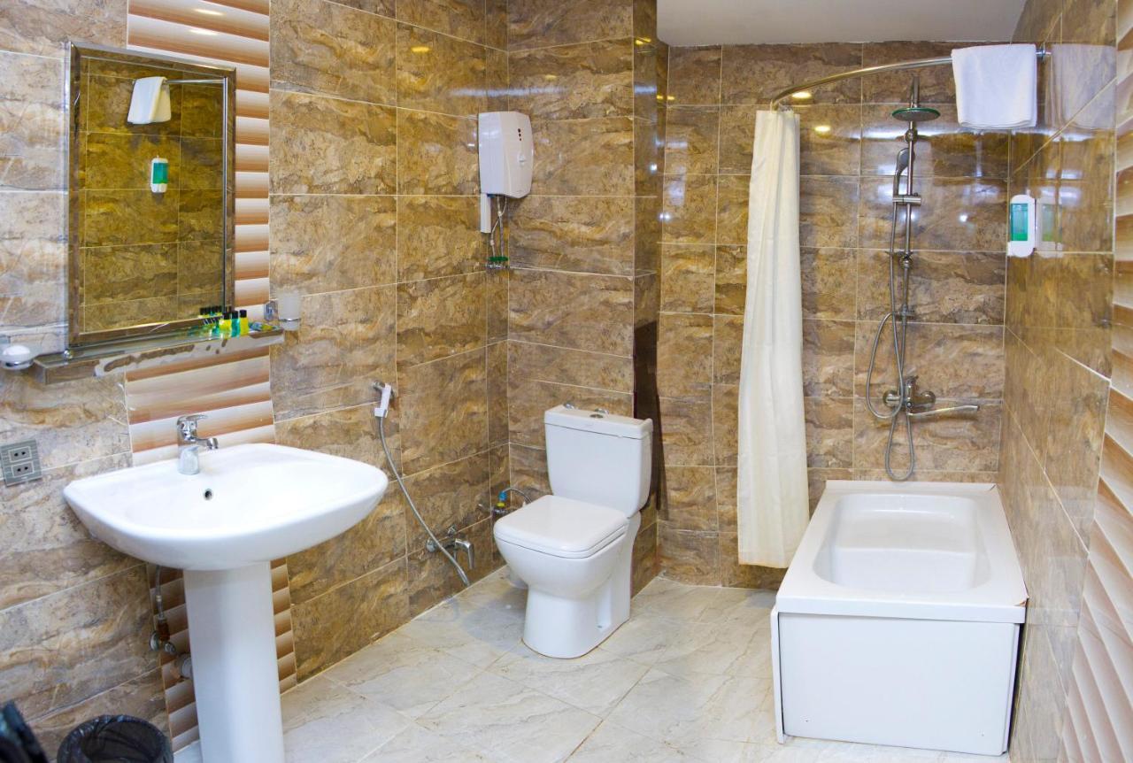 Khaghani Center Hotel バクー エクステリア 写真